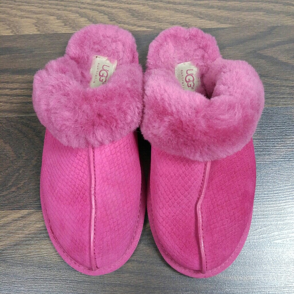 Ugg Pink Scuffette II Slippers